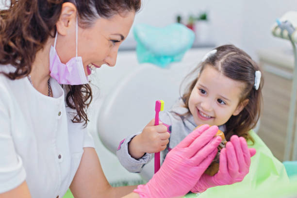 Emergency Dental Services in Placeholer7